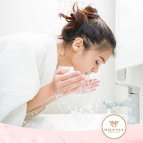 Chăm sóc da sau khi nặn mụn