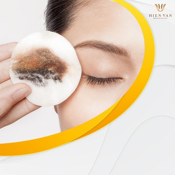 Nên lấy nhân mụn tại nhà hay nhất định phải đến Spa?