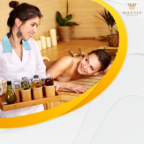 Nên lấy nhân mụn tại nhà hay nhất định phải đến Spa?