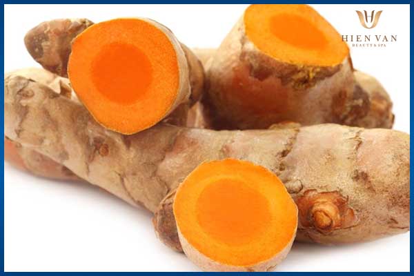 trị thâm đỏ sau tai nạn bằng nghệ