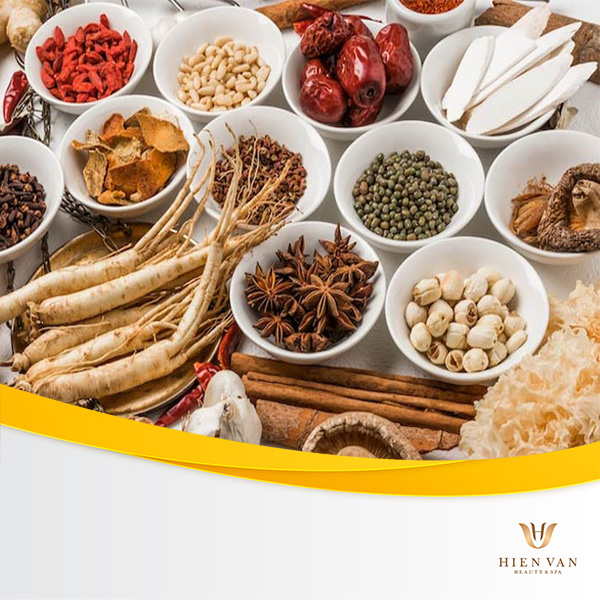 Rượu thuốc được quảng cáo chứa toàn thảo dược an toàn, nhưng an toàn không thì... không biết được