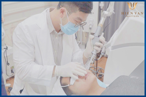 trị sẹo rỗ lâu năm bằng laser pixel co2