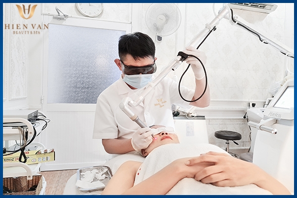 trị tàn nhang sau sinh bằng công nghệ cao