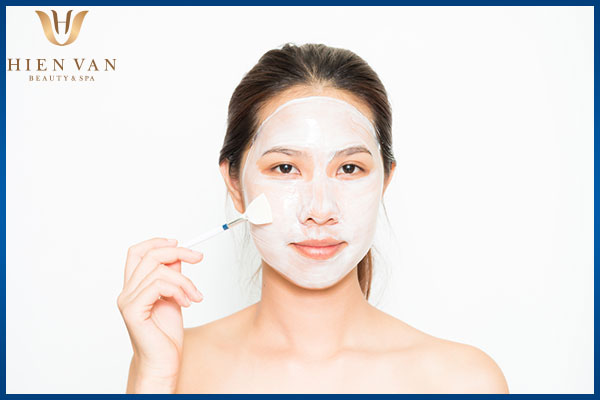 mặt nạ làm mờ vết thâm sau mụn