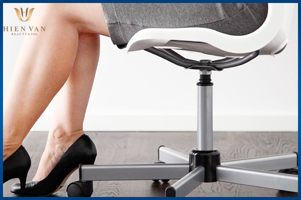 mông thâm do ngồi nhiều