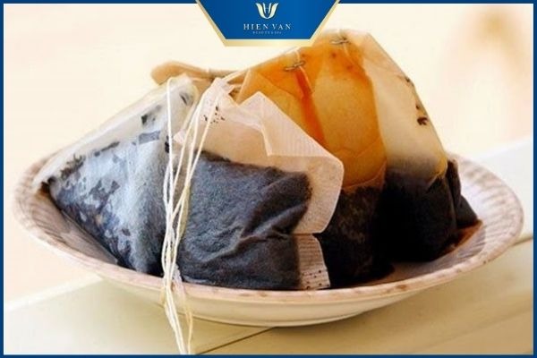 trà trị thâm sau nặn mụn