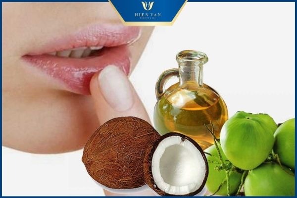 trị thâm môi bằng dầu dừa