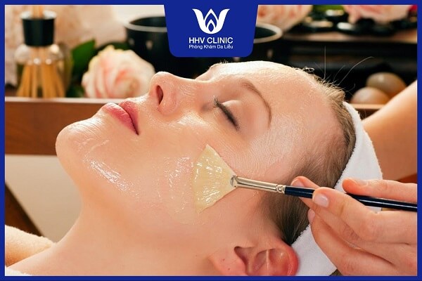 cach tri mun bang dau dua