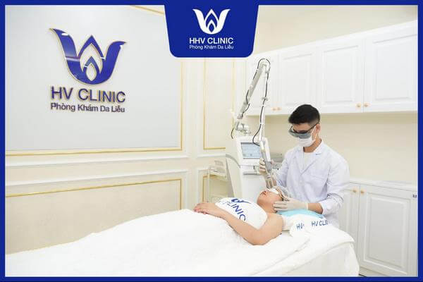 cach tri mun dau den se khit lo chan long